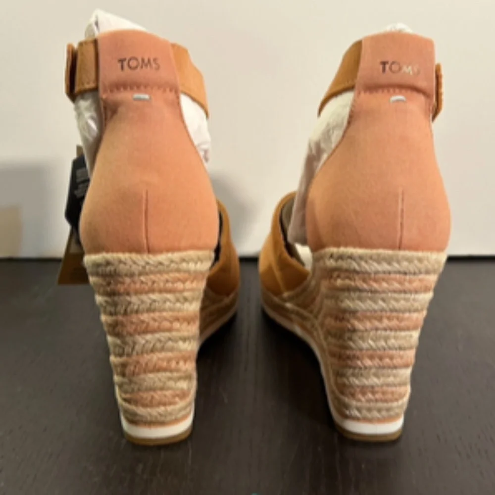 Toms Marisol Suede/Canvas Espadrille Wedge Sandals Sandy Beige Size 8.5 - NWT